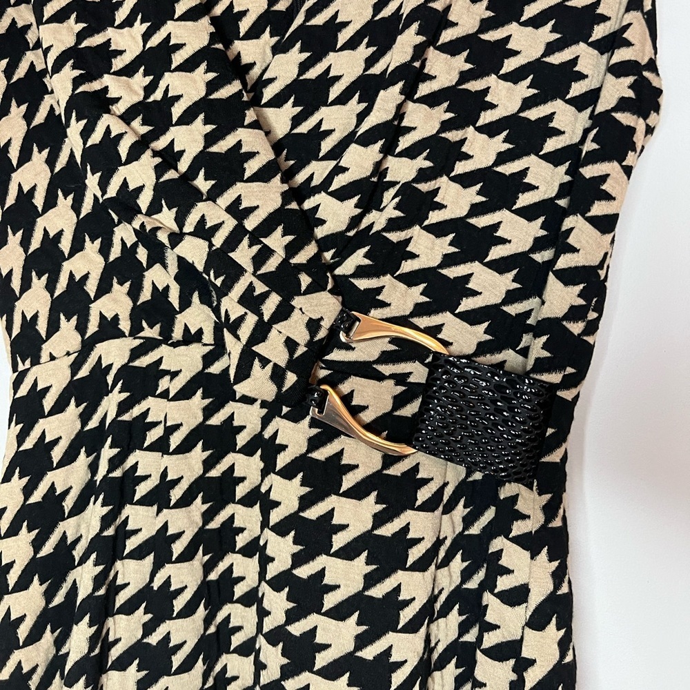 Calvin Klein Houndstooth Surplice Neck Belted Dress Sz 6 - Picture 3 of 6